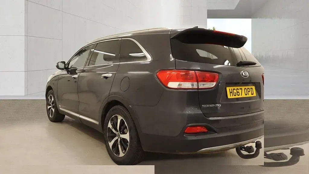 Used Kia Sorento 200 HP (147 kW) 2018 Grey SUV