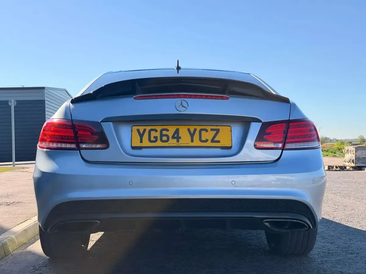 Begagnad Mercedes E250 AMG 204 HK (150 kW) 2014 Silver Sportkupé