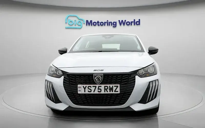 Usado Peugeot 208 Style 101 HP (74 kW) 2025 Branco Citadino