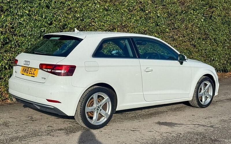 Used Audi A3 Sportback Sport 150 HP (110 kW) 2017 Hatchback