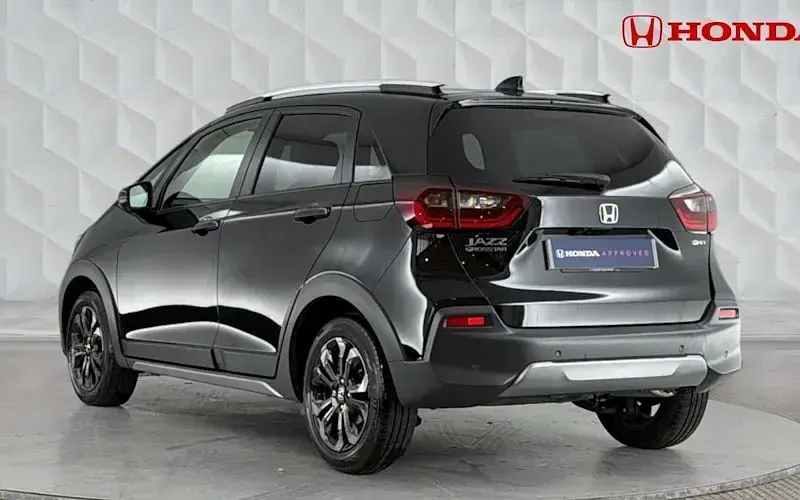 Used Honda Jazz Advance 122 HP (89 kW) 2025 Crystal black Hatchback