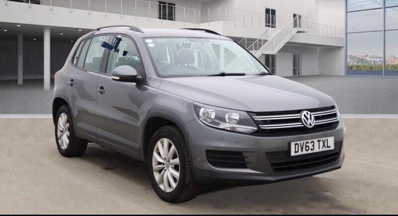 Grey Used 2013 VW Tiguan S SUV | £6,994 (Good price) - Image 1/4