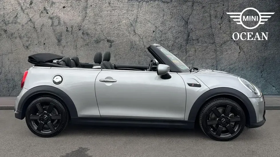 Used Mini Cooper S Cabriolet Classic 176 HP (129 kW) 2022 Silver Cabriolet