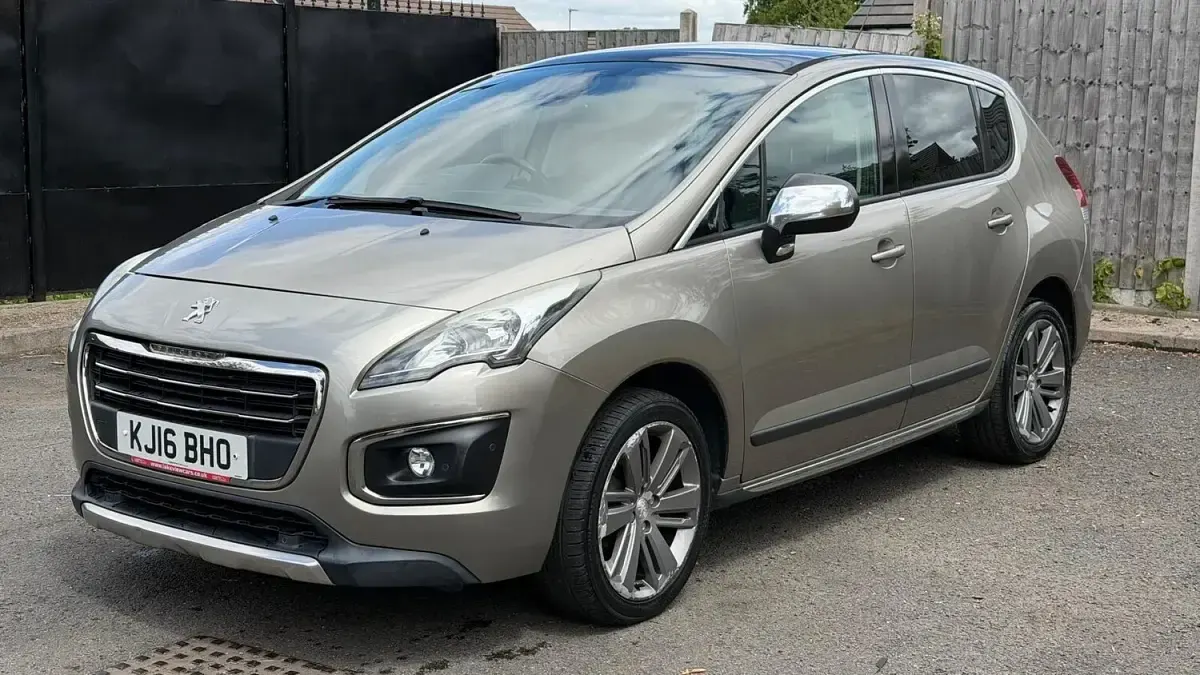 Used Peugeot 3008 Allure 2016 Grey Hatchback