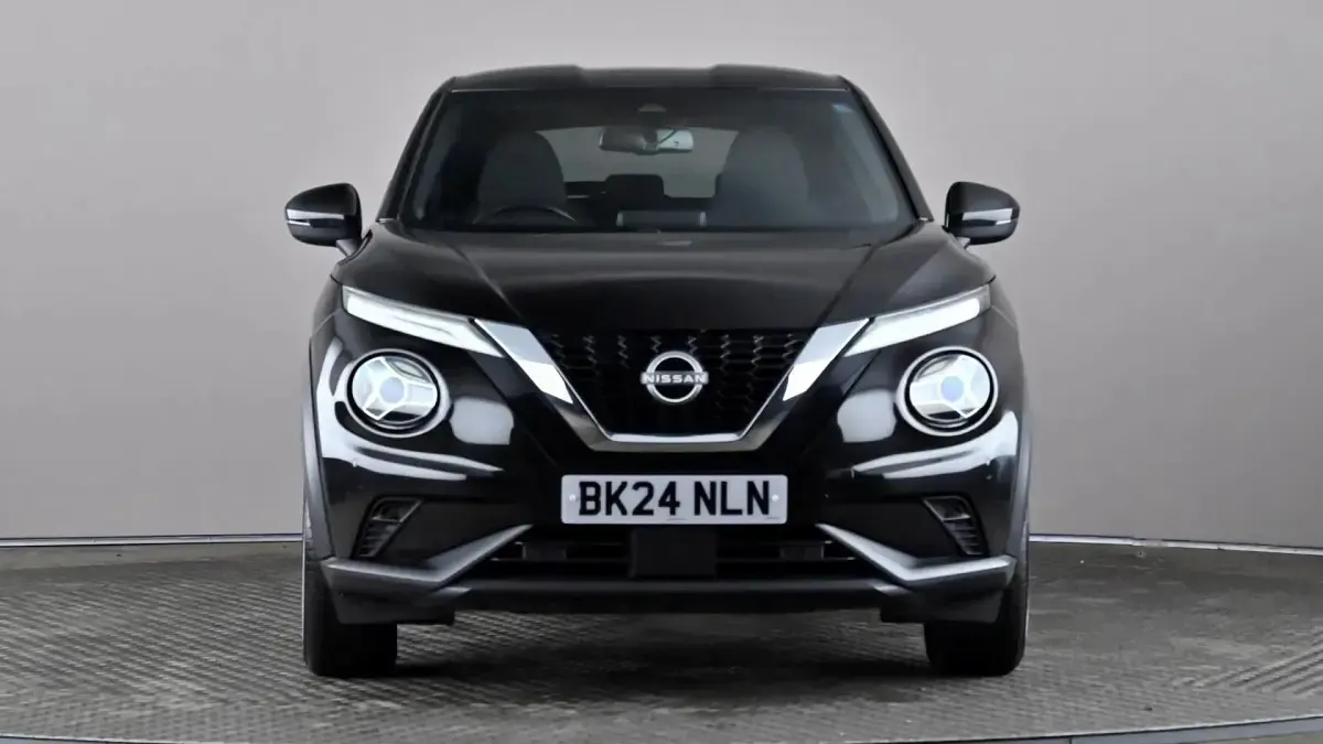 Used Nissan Juke N-Connecta 114 HP (83 kW) 2024 Black SUV