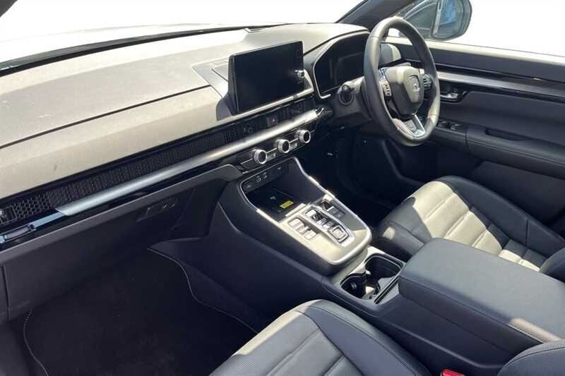 Image 2/4