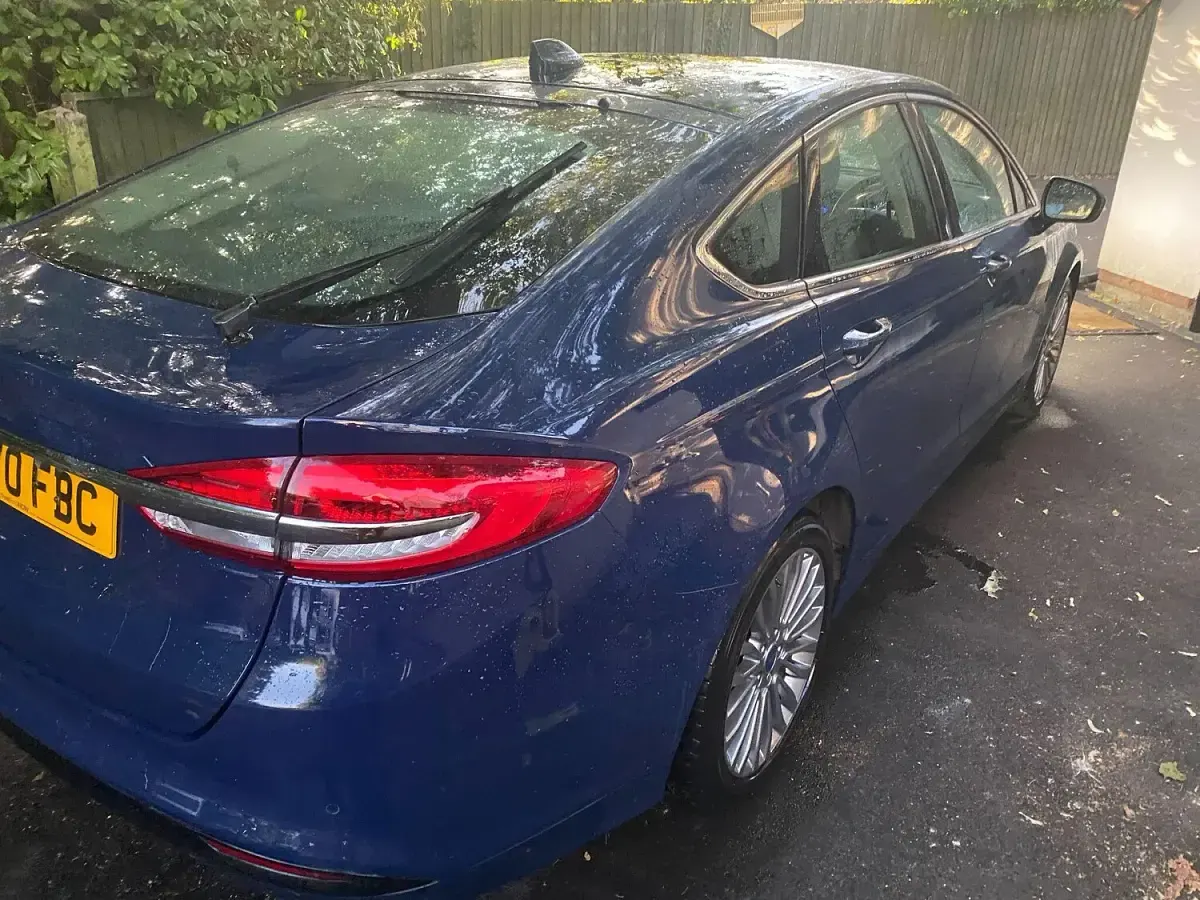Used Ford Mondeo Titanium 2020 Blue Hatchback