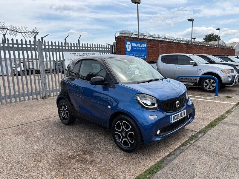 Blue Used 2015 Smart ForTwo Coupé Premium Coupe | £3,995 (Good price) - Image 1/4