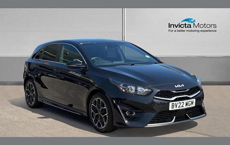 Usado Kia Ceed GT-Line 158 HP (116 kW) 2022 Preto Citadino