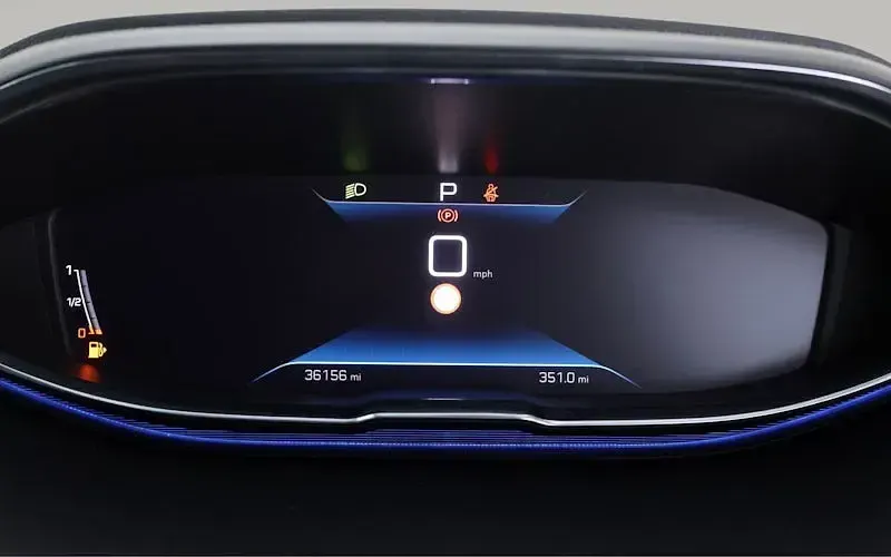 Used Peugeot 5008 GT 131 HP (96 kW) 2021 Black SUV
