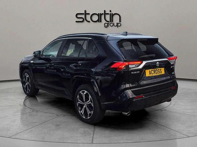 Usado Suzuki Across 302 CV (222 kW) 2025 Negro SUV
