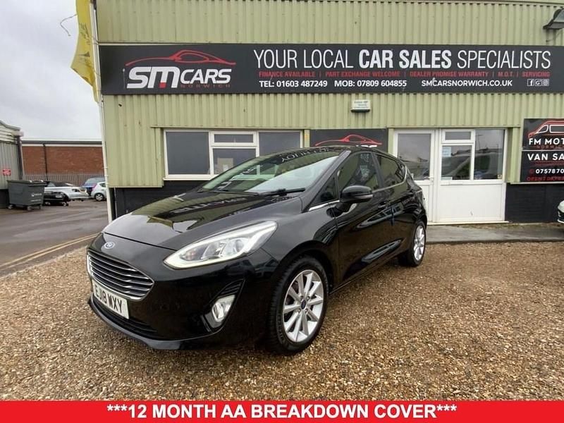 Black Used 2018 Ford Fiesta Titanium Hatchback | £8,250 (Fair price) - Image 1/4