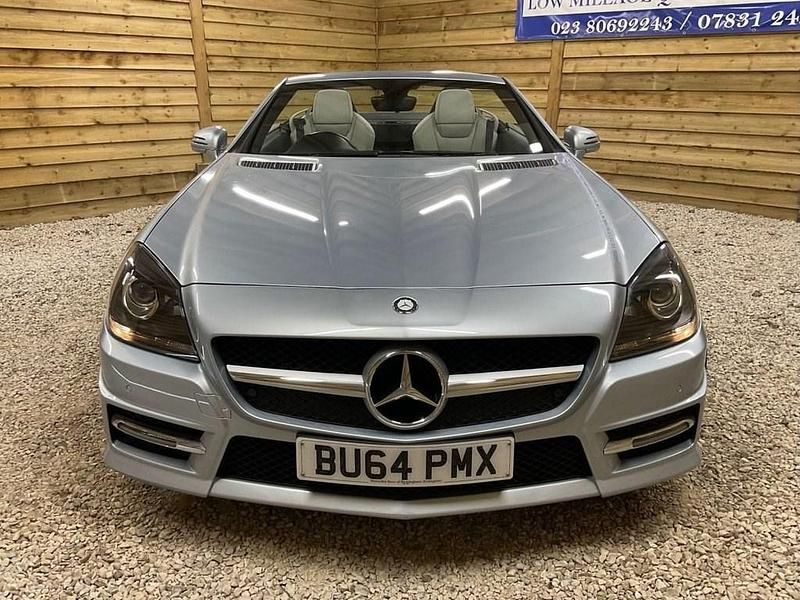 Usado Mercedes SLK200 AMG 184 HP (135 kW) 2014 Prateado Cabrios