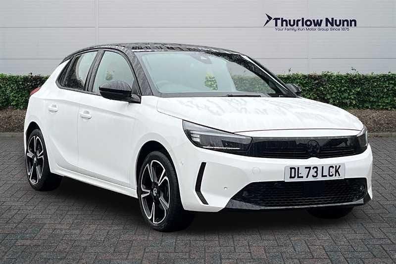 Used Vauxhall Corsa 130 HP (95 kW) 2023 White Hatchback