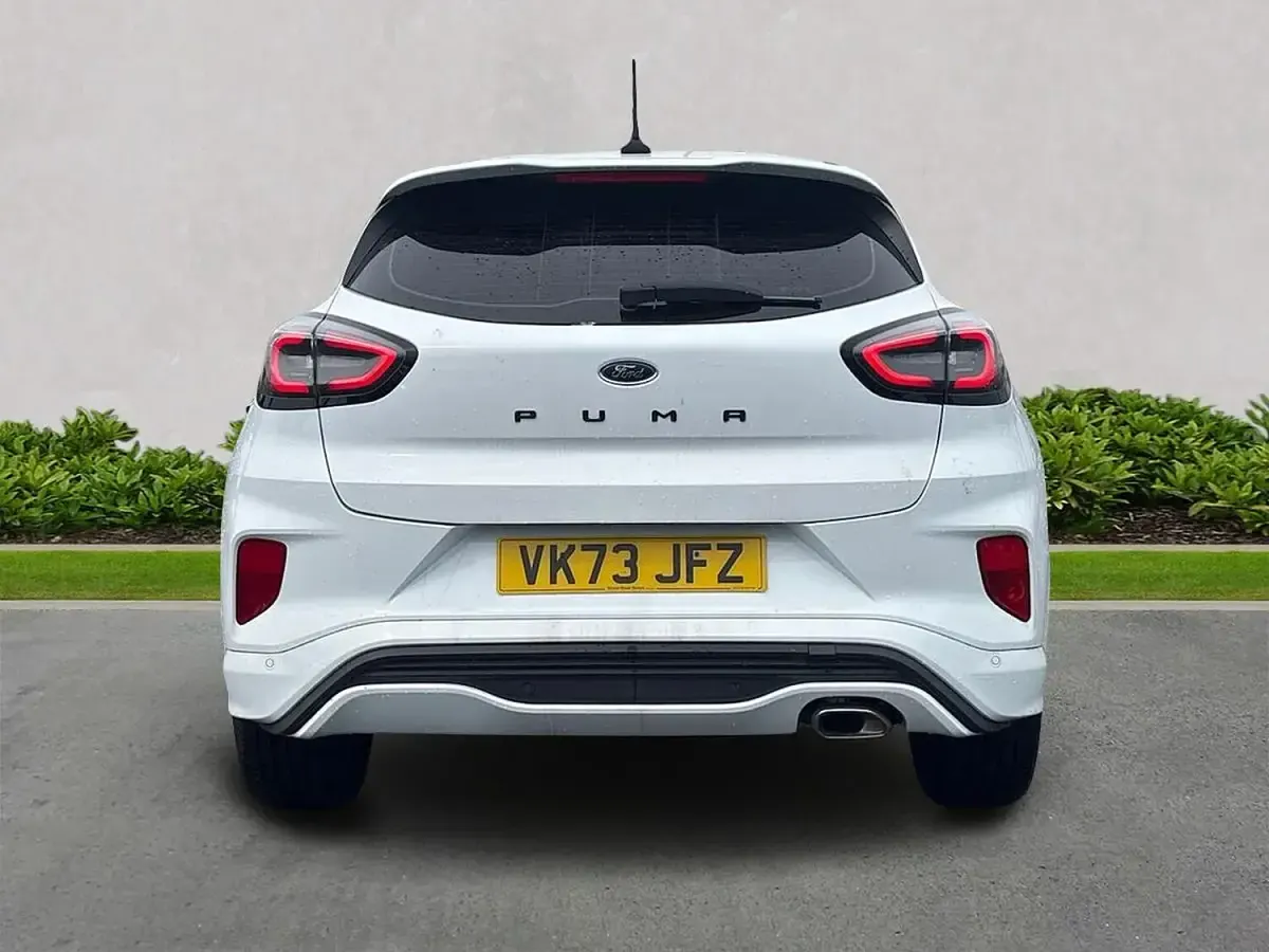 Used Ford Puma ST-Line 125 HP (91 kW) 2023 White SUV