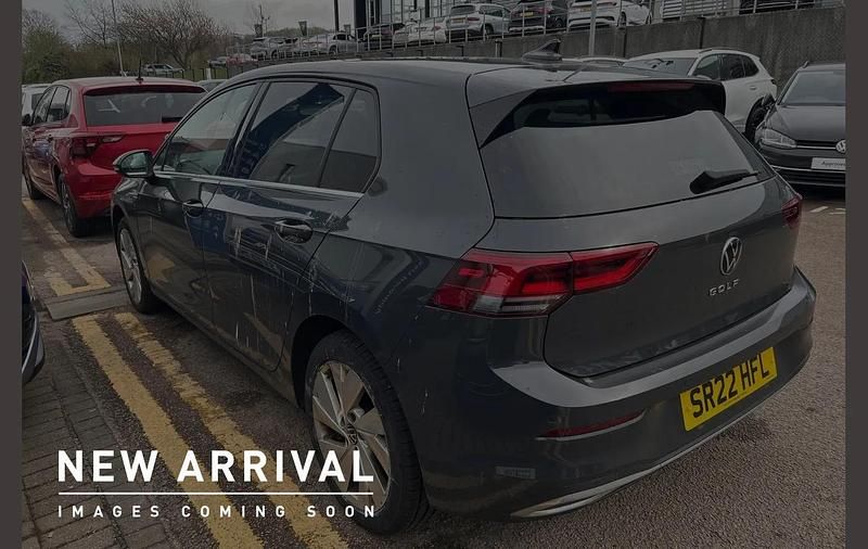 Used VW Golf VIII Style 130 HP (95 kW) 2022 Grey Hatchback