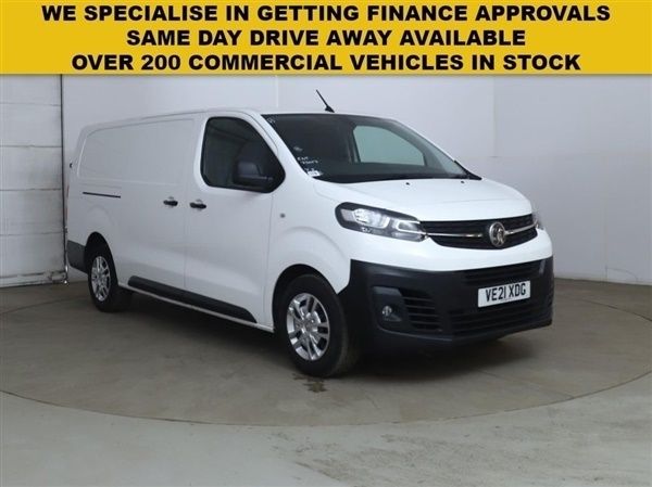 White Used 2021 Vauxhall Vivaro S Van | £10,740 (Fair price) - Image 1/1