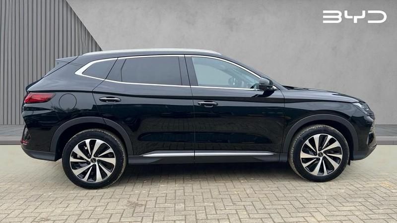 Used BYD Seal U Comfort 218 HP (160 kW) 2025 Black SUV