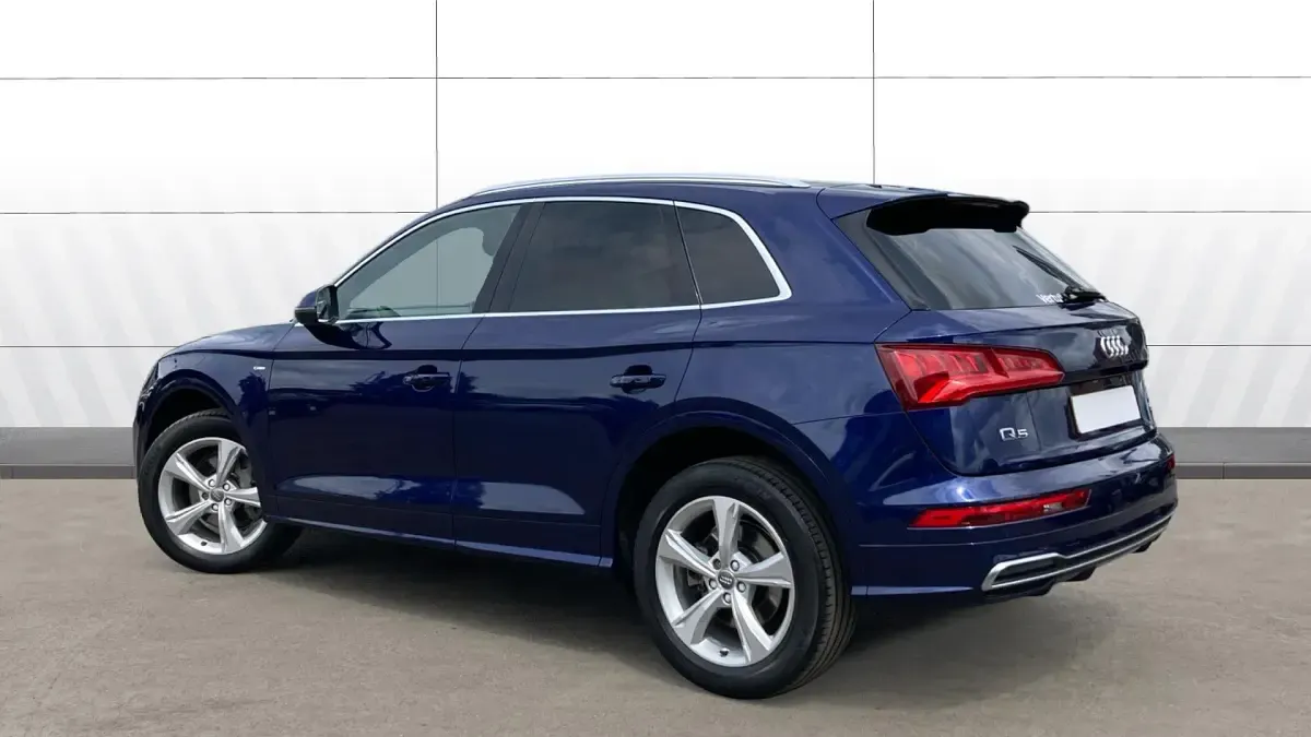 Used Audi Q5 S-Line 190 HP (139 kW) 2018 Blue SUV