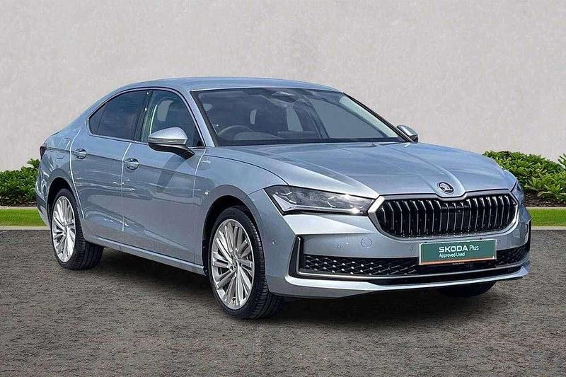 Silver New 2025 Skoda Superb LAURIN & KLEMENT Hatchback | £38,920 (A bit pricey) - Image 1/4