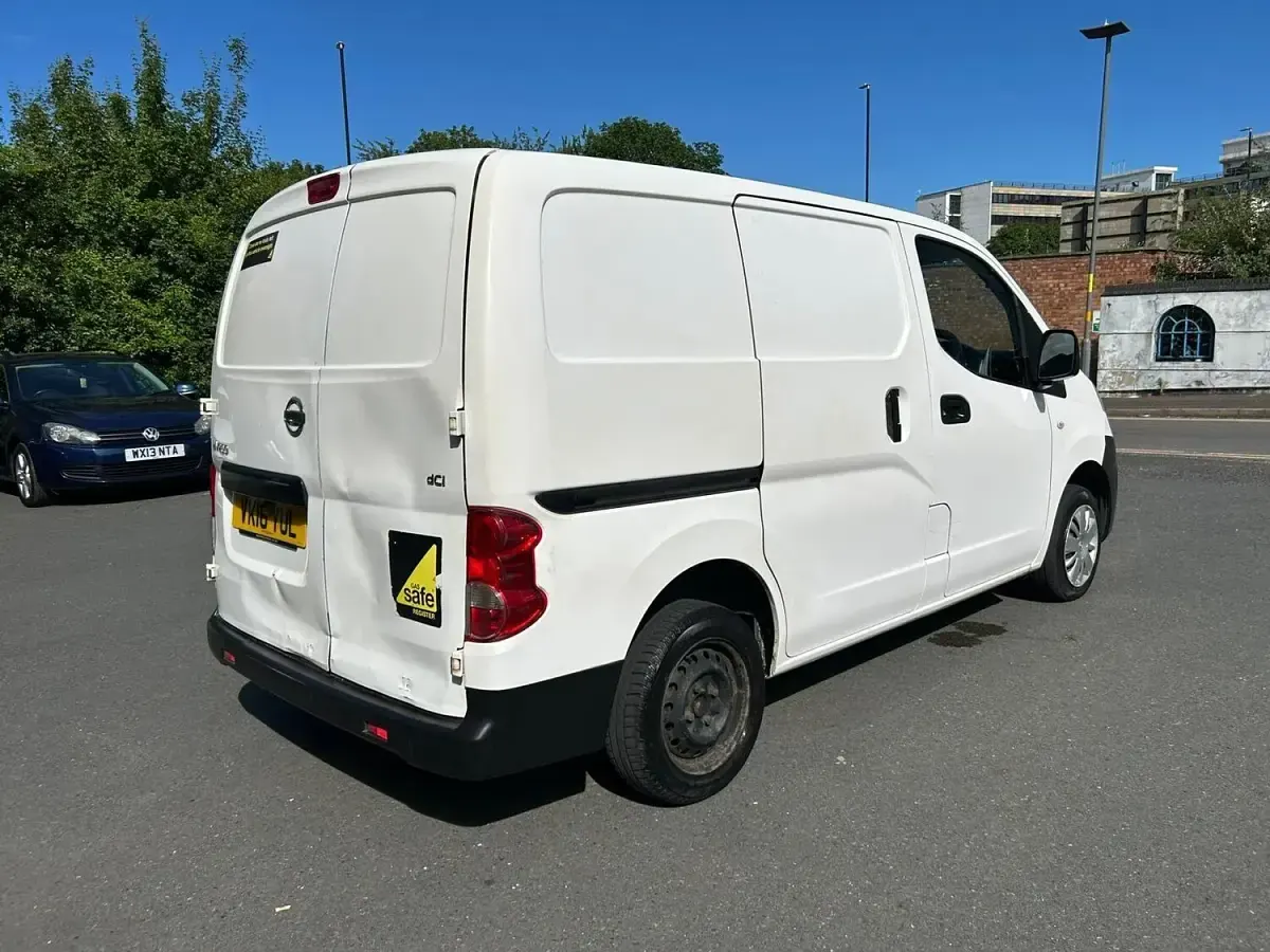Used Nissan NV200 Acenta 2016 White MPV