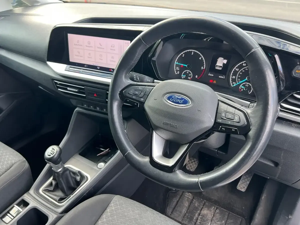 Usado Ford Grand Tourneo Connect Titanium 2023 Branco Monovolume