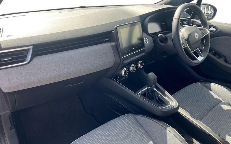 Gebraucht Renault Clio V Techno 143 PS (105 kW) 2024 Blau Kleinwagen