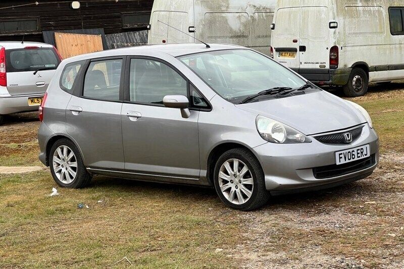 Silver Used 2006 Honda Jazz SE Hatchback | £950 (Super price) - Image 1/1