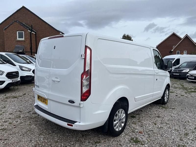 Used Ford Transit Custom Limited 130 HP (95 kW) 2022 White Van