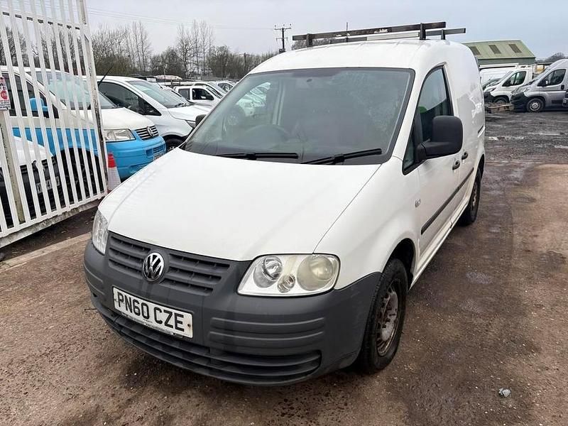 Used VW Caddy 104 HP (76 kW) 2010 White MPV