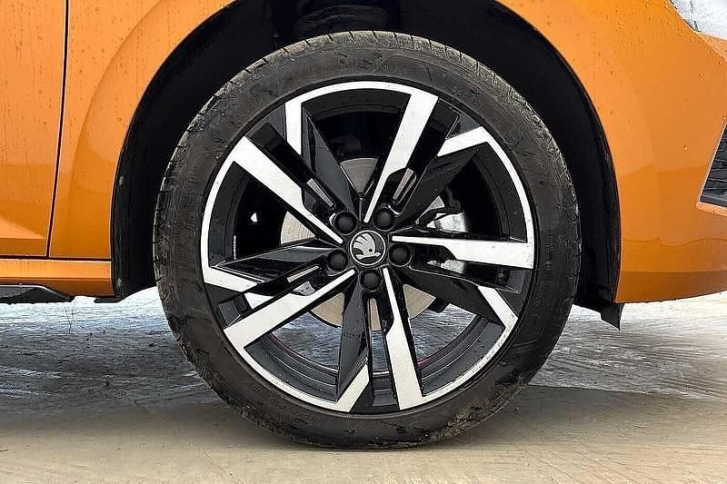 Used Skoda Kamiq Monte Carlo 115 HP (84 kW) 2025 Phoenix orange metallic SUV