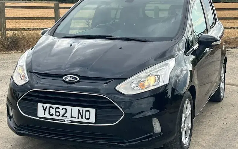 Used Ford B-MAX Zetec 105 HP (77 kW) 2012 Black MPV