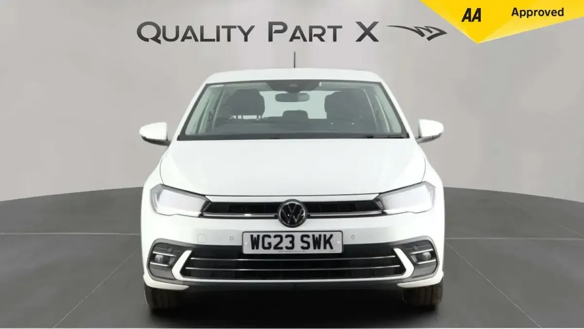 Used VW Polo Style 95 HP (69 kW) 2023 White Hatchback