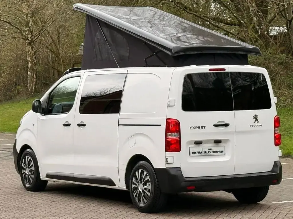 Used Peugeot Expert 2019 White Van