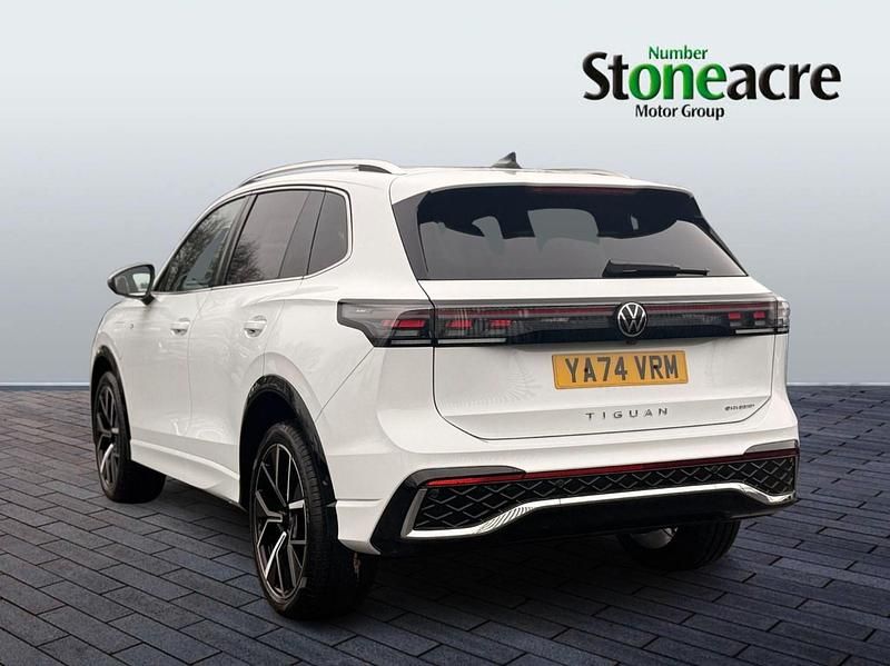 Used VW Tiguan R-line 200 HP (147 kW) 2025 White SUV