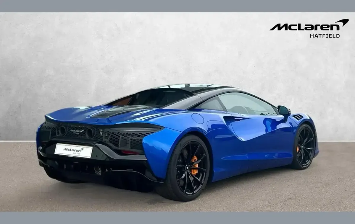 Used McLaren Artura 680 HP (500 kW) 2023 Blue Coupe