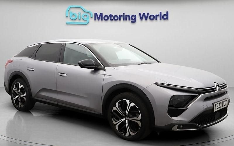 Used 2022 Citroën C5 X PureTech Estate | £13,800 (Fair price) - Image 1/4