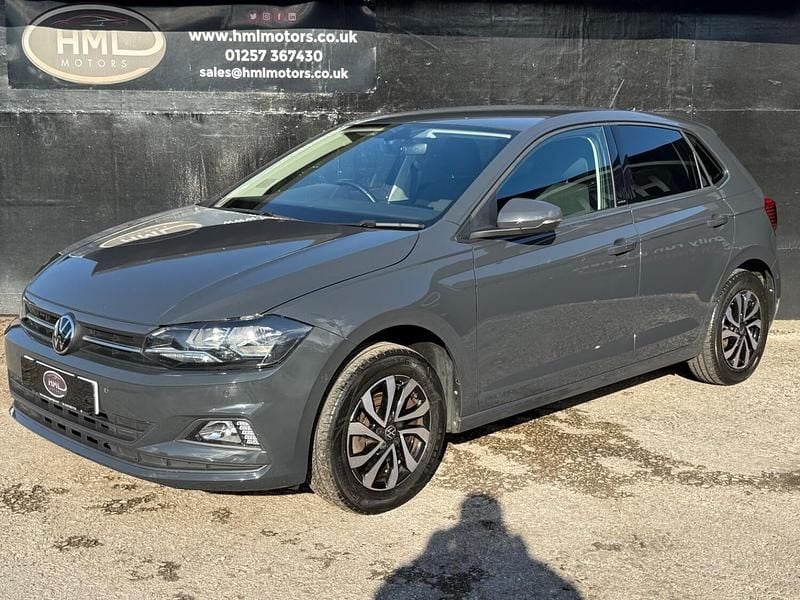 Usado VW Polo Active 80 HP (58 kW) 2021 Cinzento Citadino
