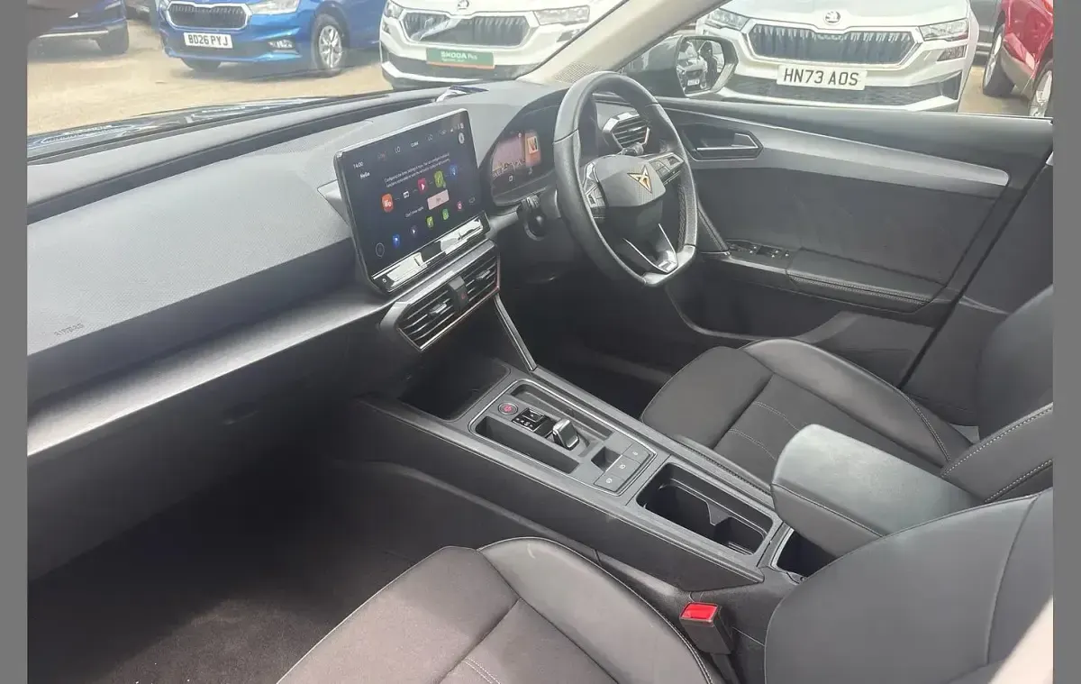 Used Cupra Leon 147 HP (108 kW) 2024 Black Hatchback