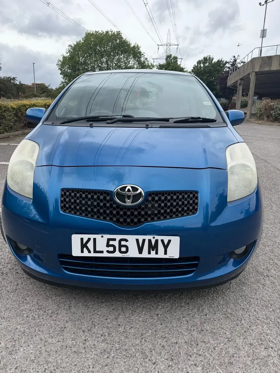 Used Toyota Yaris 2006 Blue Hatchback