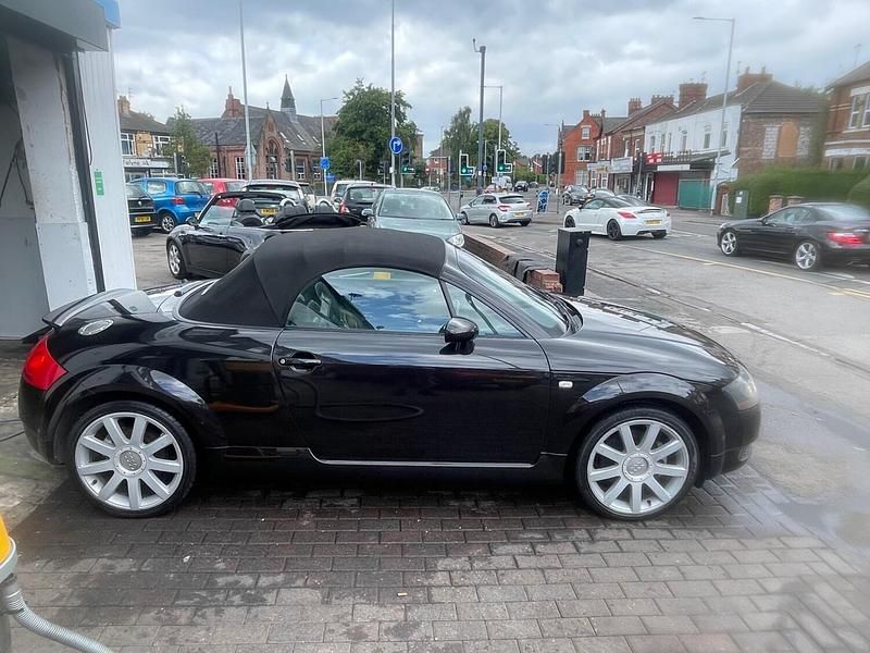 Used Audi TT 225 HP (165 kW) 2001 Black Cabriolet