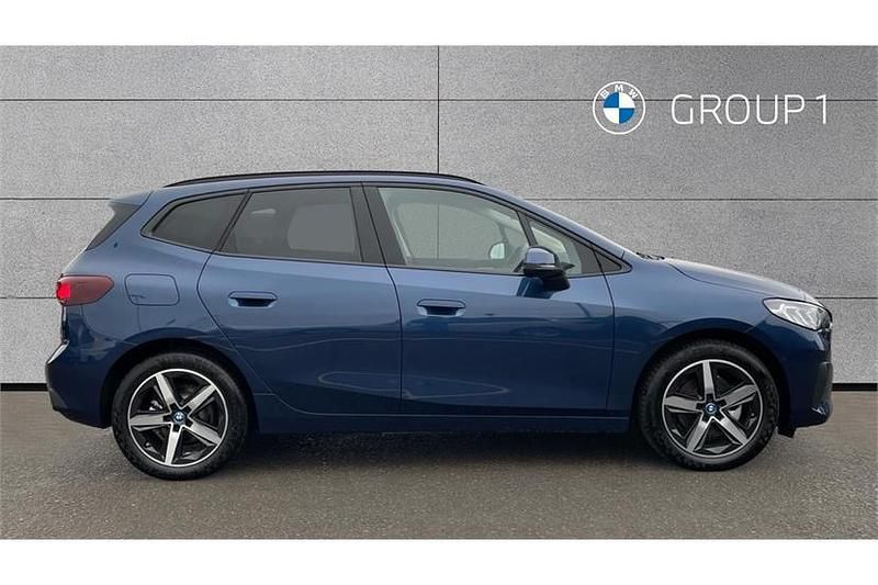 Used BMW 225 Sport Line 245 HP (180 kW) 2025 Blue Estate