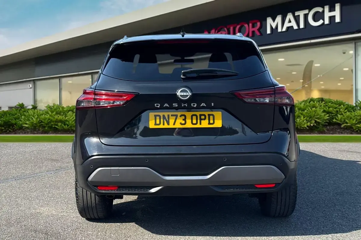 Used Nissan Qashqai N-Connecta 158 HP (116 kW) 2024 Black SUV
