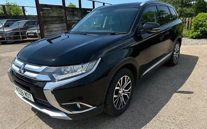 Used Mitsubishi Outlander 150 HP (110 kW) 2018 SUV