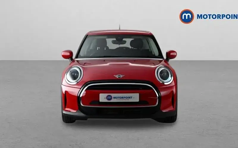 Used Mini Cooper Classic 136 HP (100 kW) 2022 Red Hatchback