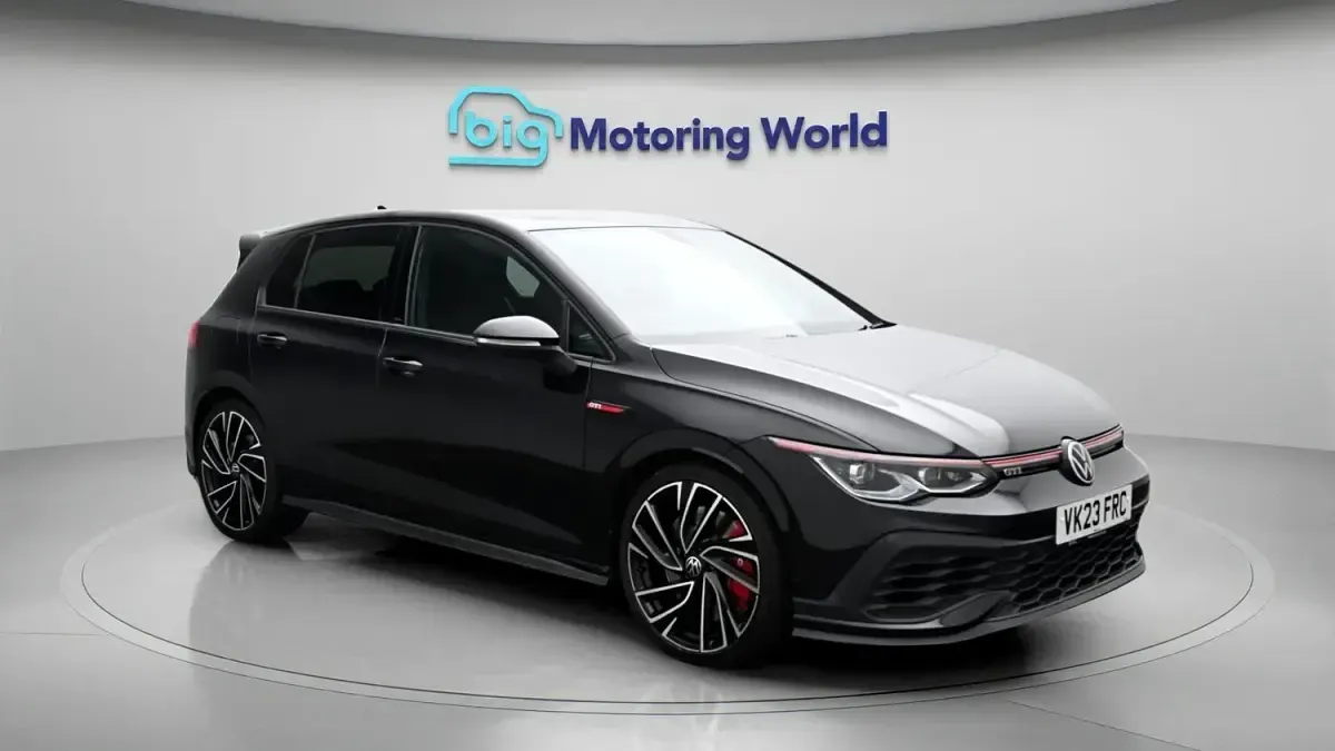 Used VW Golf VIII GTI Clubsport 300 HP (220 kW) 2023 Hatchback