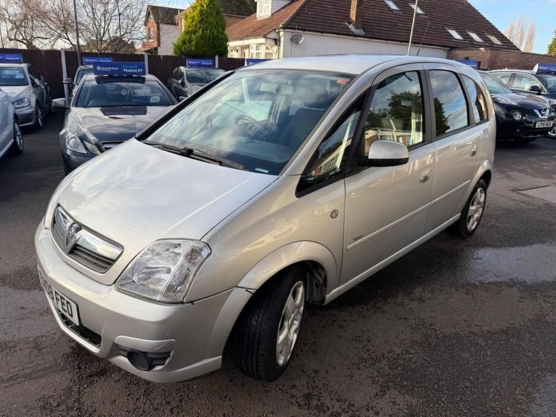 Used Vauxhall Meriva 104 HP (76 kW) 2008 Silver MPV