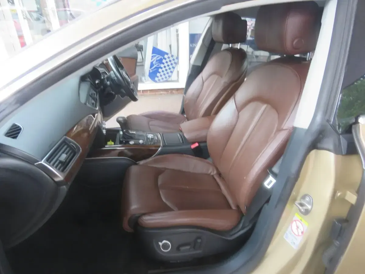 Used Audi A7 Sportback Comfort 313 HP (230 kW) 2013 Beige Hatchback