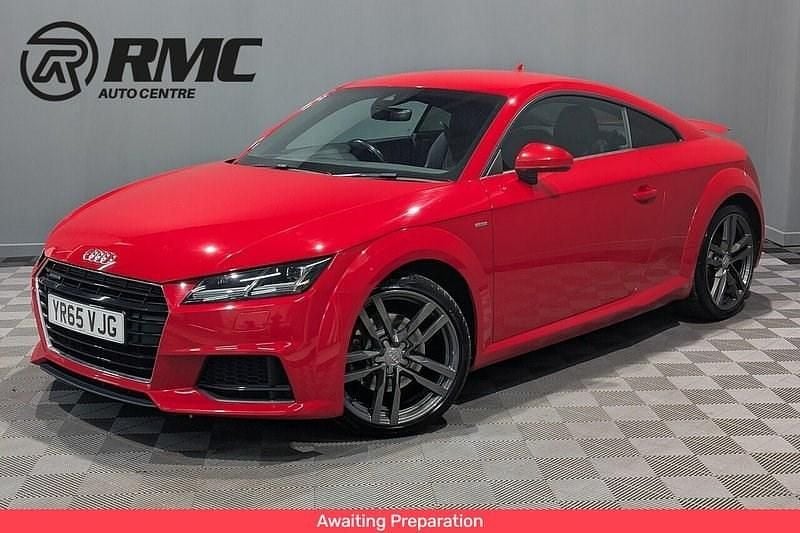 Used Audi TT S-Line 230 HP (169 kW) 2015 Red Coupe