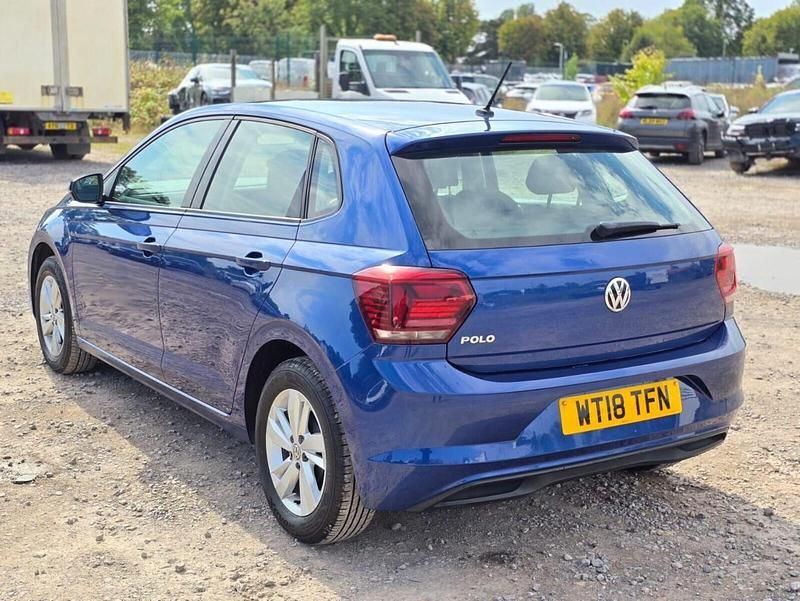 Used VW Polo SE 95 HP (69 kW) 2018 Blue Hatchback